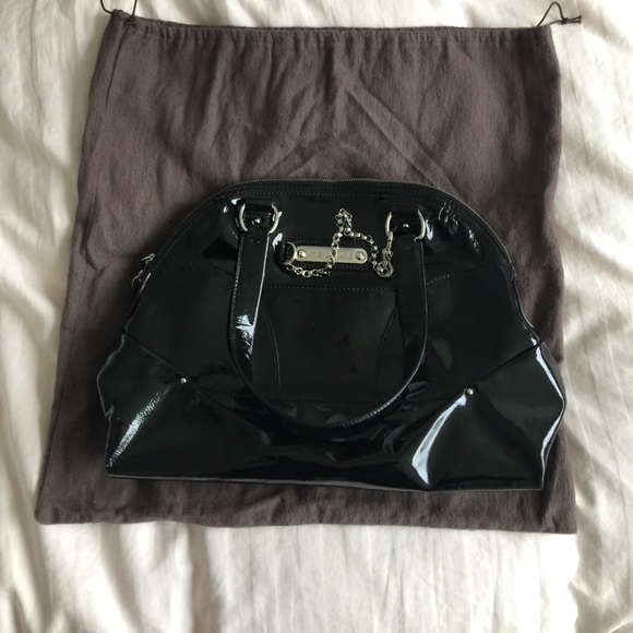 ✨ AUTHENTIC Celine black patent leather handbag